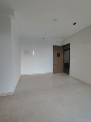 Room in 2.5 BHK Apartment at The Center Court, Sector 88a – for Rent