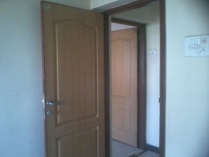 Room in 2 BHK Apartment at Panchsheel Nagar – for Rent