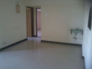 Room in 2 BHK Apartment at Panchsheel Nagar – for Rent