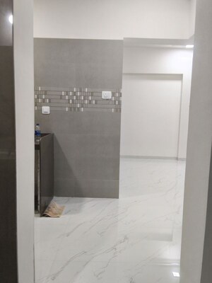 Room in 2 BHK Apartment at DSS Raji, Ghatkopar East – for Rent
