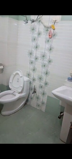 Bathroom in 4 BHK Builder Floor at Rajendra Nagar Sector 2 – for Sale