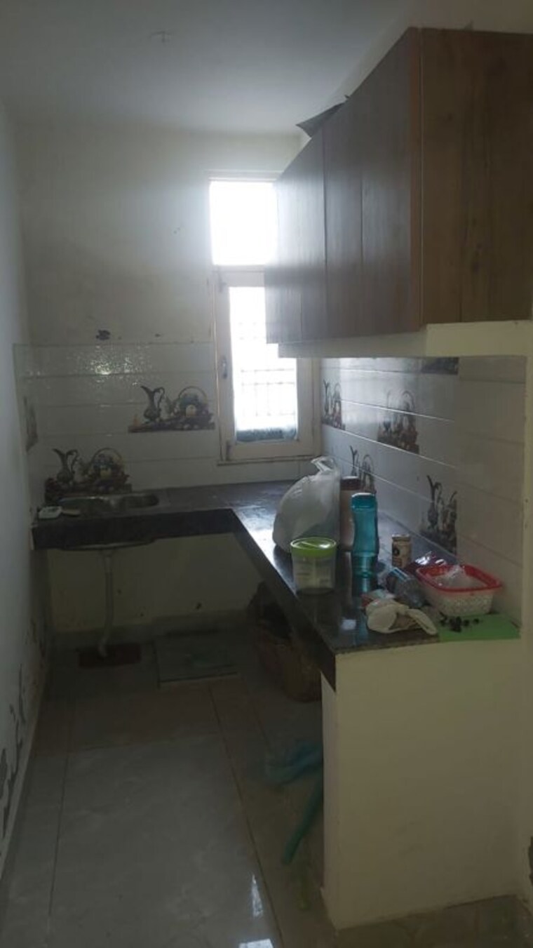 Kitchen, mayur vihar 1 RK 300 Sq.Ft. Builder Floor In Mayur Vihar Delhi 10382595