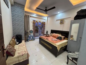 Team Area in 4 BHK Builder Floor at Shalimar Garden Extension I – for Sale