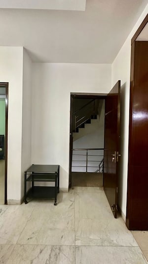 Bathroom in 3 BHK Builder Floor at Palam Vihar Residents Association, Palam Vihar – for Rent