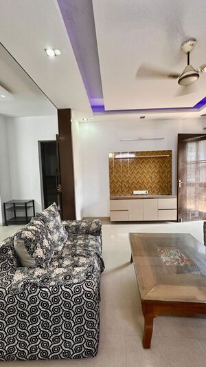 Living Room in 3 BHK Builder Floor at Palam Vihar Residents Association, Palam Vihar – for Rent