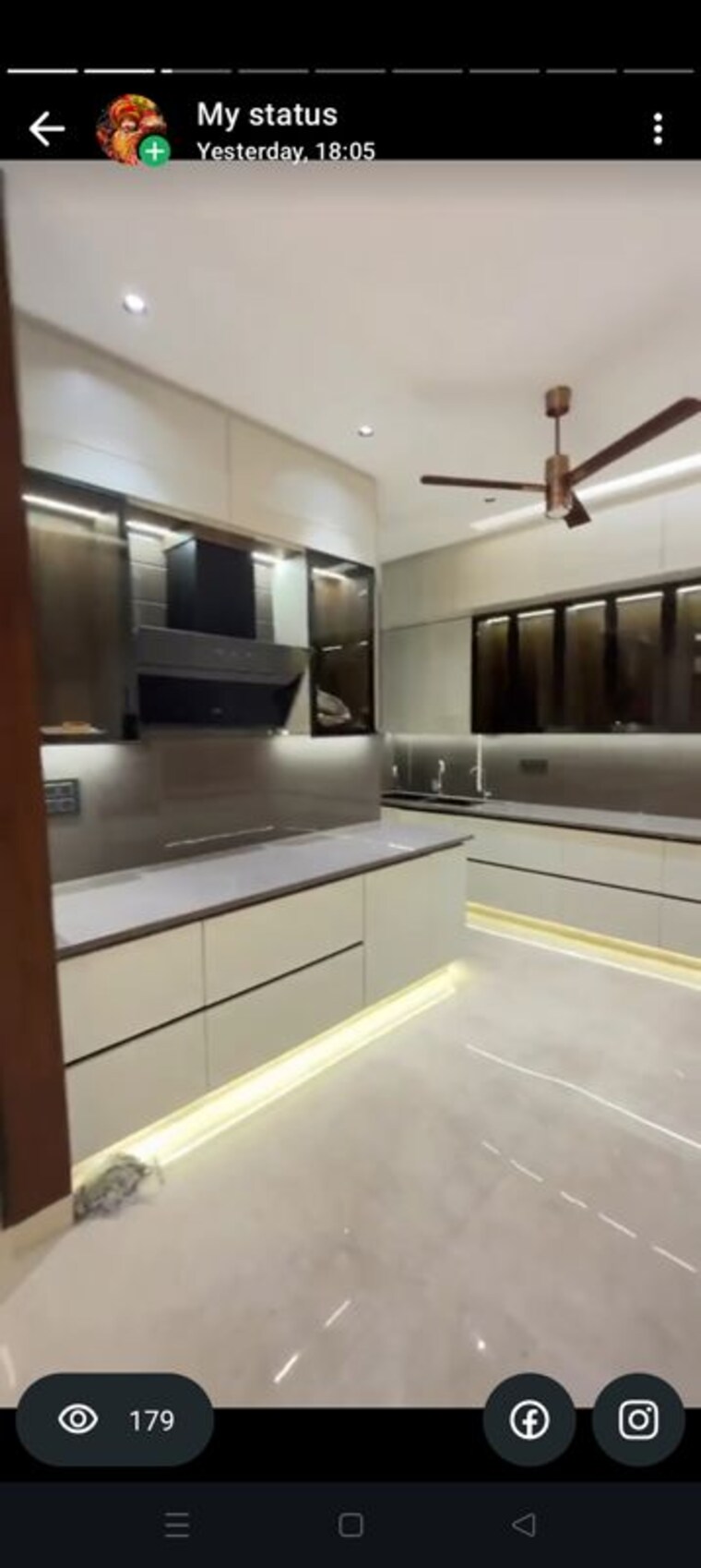 Kitchen, gyan khand ii 4 Bedroom 220 Sq.Mt. Builder Floor In Gyan Khand ii Ghaziabad 10382608