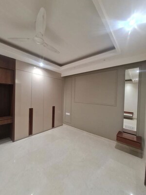 Room in 3 BHK Apartment at DDA Platinum Heights, Sector 18 Dwarka – for Rent