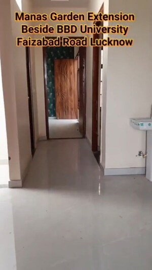 Room in 2 BHK Independent House at Maulviganj – for Sale
