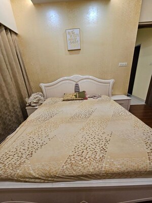 Bedroom in 2 BHK Apartment at Kanakia Challengers, Kandivali East – for Rent