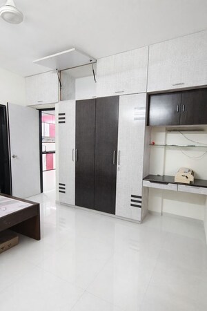 Master Bedroom in 2 BHK Apartment at Aditya CHS Mulund, Mulund East – for Rent