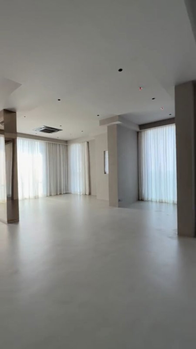 Room, rustomjee-aden 6+ Bedroom 4750 Sq.Ft. Penthouse In Bandra East Mumbai 10382635