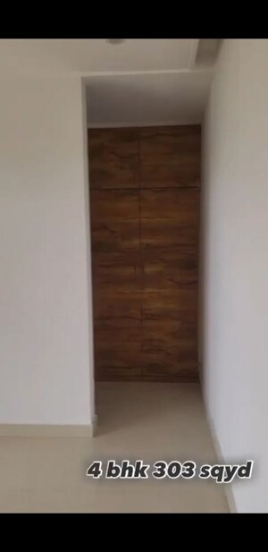 Furnished Amenities in 4 BHK Builder Floor at Sector 85 – for Sale
