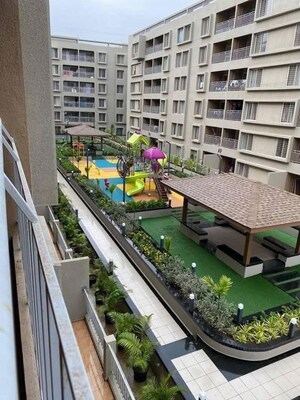 2 BHK Apartment For Rent in Mantra 29 Gold Coast, Tingre Nagar
