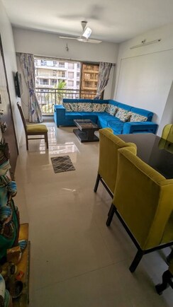 3 BHK Apartment For Rent in Bajaj Enchante Panchsheel CHS
