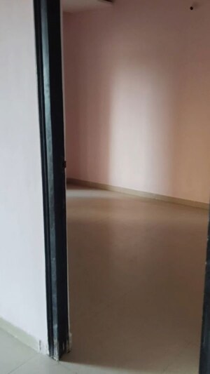 Room in 2 BHK Apartment at Sky Avenue, Nalasopara West – for Rent