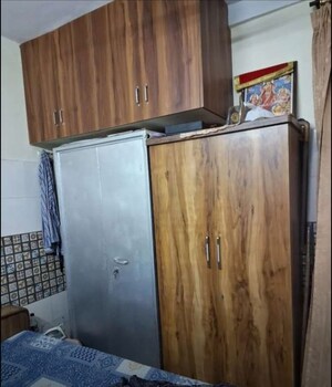 Bedroom in 2 BHK Builder Floor at Sector 52 – for Rent
