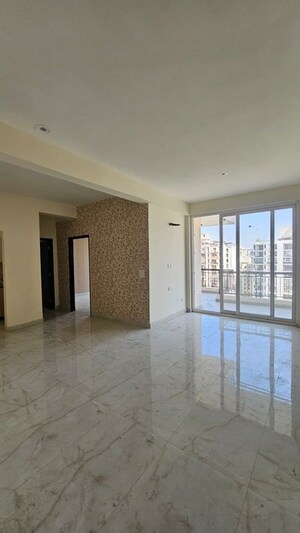 3 BHK Apartment For Rent in Artique Uptown Skylla, International Airport Road