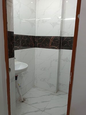 Bathroom in 2 BHK Builder Floor at Lajpat Nagar 4 – for Rent