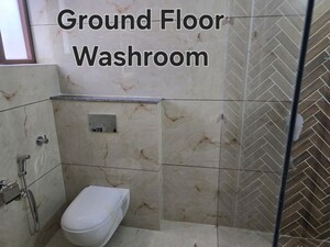 Bathroom in 4 BHK Apartment at Thakkarwal – for Rent