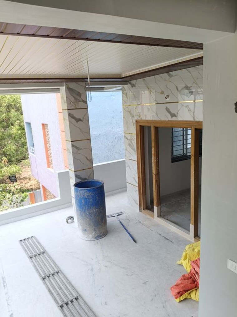Balcony, uppal 5 Bedroom 200 Sq.Yd. Independent House In Uppal Hyderabad 10380790