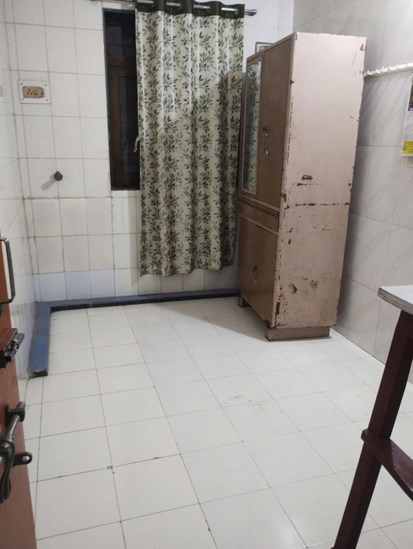 1 BHK + Pooja Room Apartment For Rent in Srinagar CHS