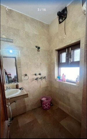 Bathroom in 3 BHK Builder Floor at Sector 42 – for Rent
