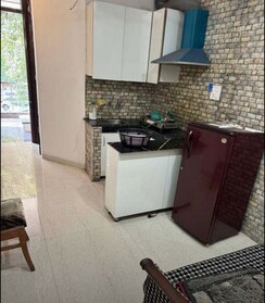 2 BHK Builder Floor For Rent in Sector 38