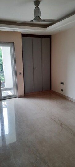 3 BHK + Pooja Room,Servant Room,Study Room,Extra Room,Basement,Store Room Apartment For Rent in Central Park Resorts