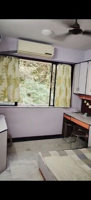 Team Area in 3 BHK Apartment at Hiranandani Gardens Glen Gate, Powai – for Sale
