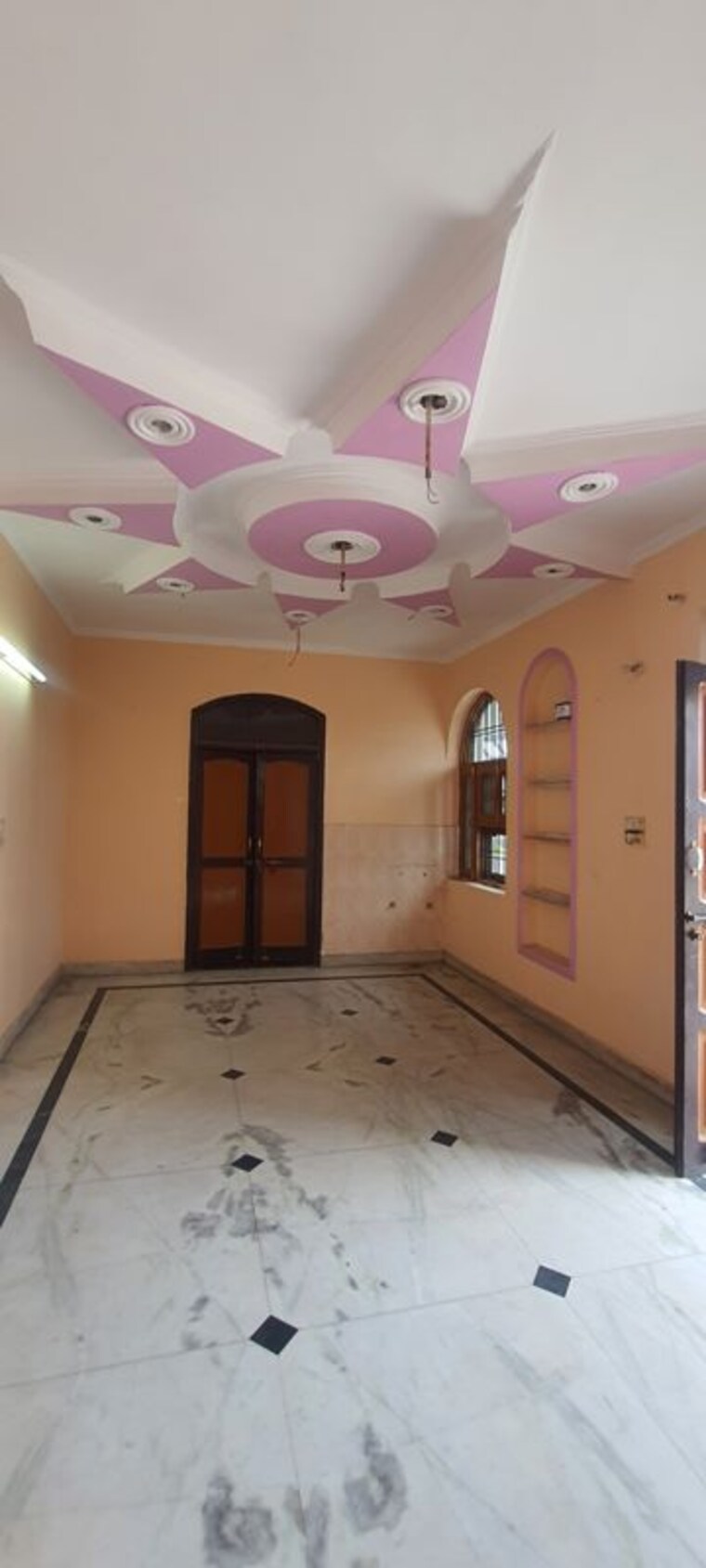 Room, sector 16 a 2 Bedroom 350 Sq.Ft. Independent House In Sector 16 A Faridabad 10382743
