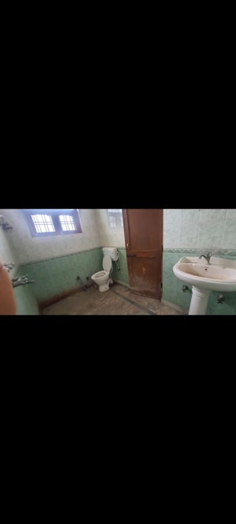 Bathroom, sector 16 a 2 Bedroom 350 Sq.Ft. Independent House In Sector 16 A Faridabad 10382743