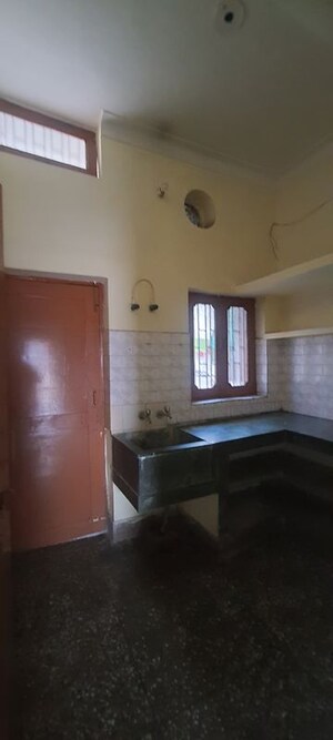 Kitchen in 2.5 BHK Independent House at Sector 16 A – for Rent