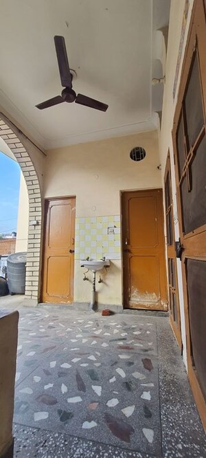 Building Lobby in 2.5 BHK Independent House at Sector 16 A – for Rent