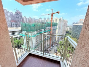 2 BHK Apartment For Rent in Lodha Crown Kolshet, Kolshet Road