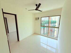 Room in 2 BHK Apartment at Lodha Crown Kolshet, Kolshet Road – for Rent