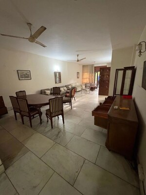 Dining area in 3 BHK Builder Floor at Greater Kailash ii – for Rent