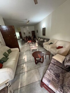 3 BHK + Servant Room,Store Room Builder Floor For Rent in Greater Kailash II