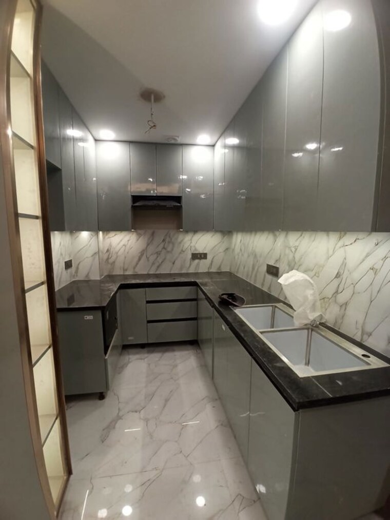 Bedroom, sector 27 2 Bedroom 163 Sq.Yd. Builder Floor In Sector 27 Gurgaon 10382805