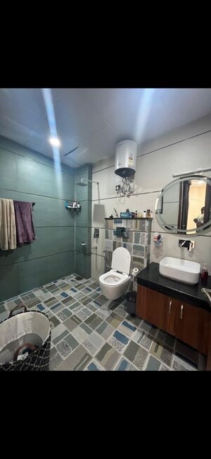 Kitchen in 2 BHK Builder Floor at Sector 43 – for Rent