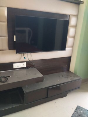Furnished Amenities in 3 BHK Apartment at Supertech Cape Town, Sector 74 – for Rent