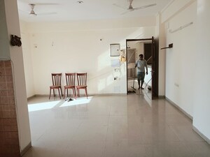 Room in 2 BHK Apartment at The Hemisphere, Sector 27 Yamuna Expressway – for Sale