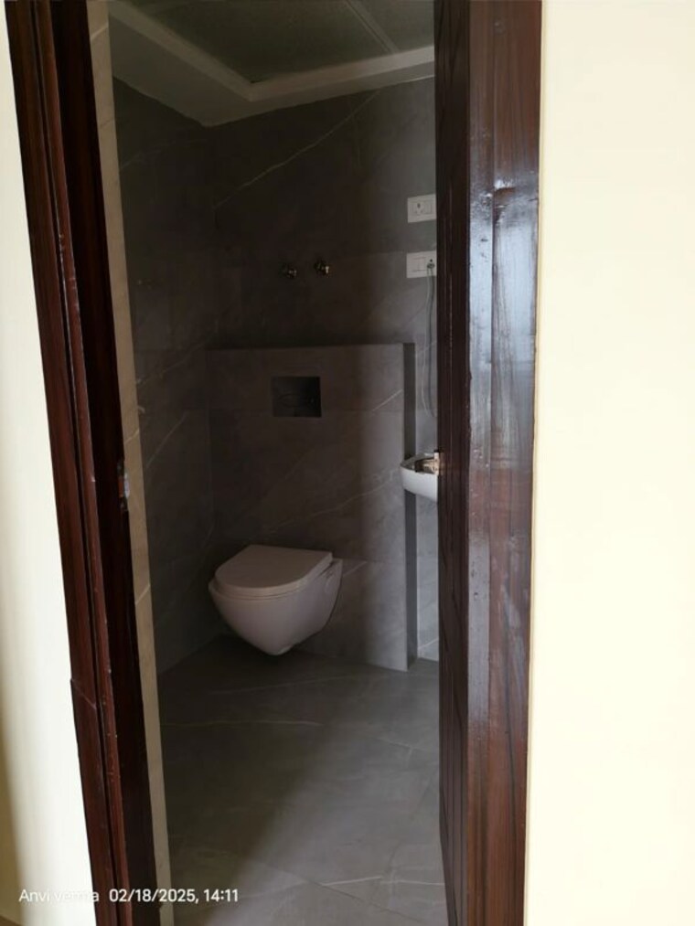 Bathroom, omega-windsor-greens 3 Bedroom 1640 Sq.Ft. Apartment In Faizabad Road Lucknow 10382815