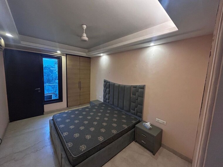 Master Bedroom, chittaranjan park 3 Bedroom 2300 Sq.Ft. Builder Floor In Chittaranjan Park Delhi 10382820