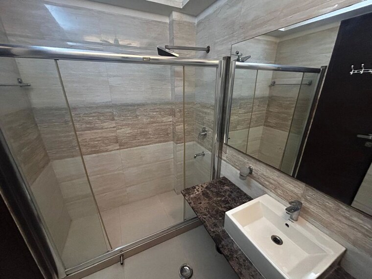 Attached Bathroom, chittaranjan park 3 Bedroom 2300 Sq.Ft. Builder Floor In Chittaranjan Park Delhi 10382820