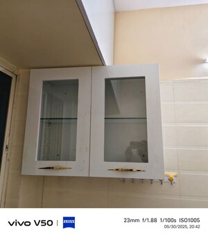 Furnished Amenities in 2 BHK Apartment at Kutwal Colony – for Rent