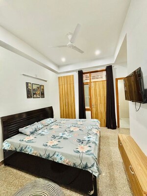 Bedroom in 1 RK Builder Floor at South City 1 – for Rent