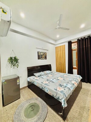 Bedroom in 1 RK Builder Floor at South City 1 – for Rent