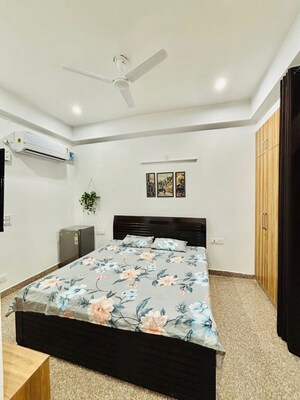 Bedroom in 1 RK Builder Floor at South City 1 – for Rent