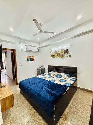 Bedroom in 1 RK Builder Floor at South City 1 – for Rent