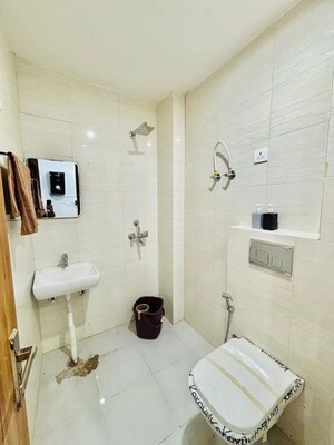 Bathroom in 1 RK Builder Floor at South City 1 – for Rent
